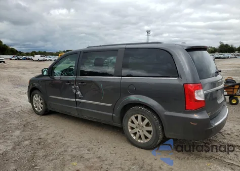 2016 Chrysler Town & Country Touring z USA, uszkodzony, nr VIN 2C4RC1BGXGR301003